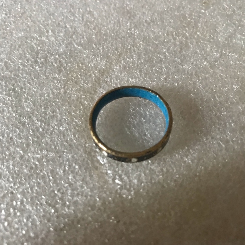 Enamel band ring